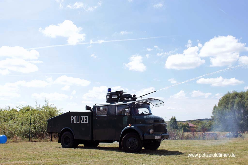 Sommerfest-Polizeioldtimer-Museum_2012 (140).jpg